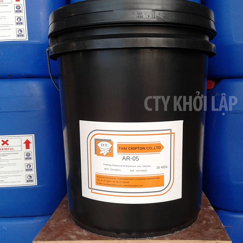 AR-05 (ARV-05): hóa chất dạng kem, chuyên dùng đánh bóng nhôm, inox, kẽm
